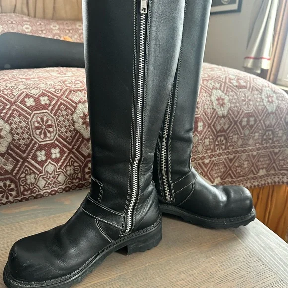 John Fluevog Black Leather Moto Boots with Buckles - Picture 3 of 9